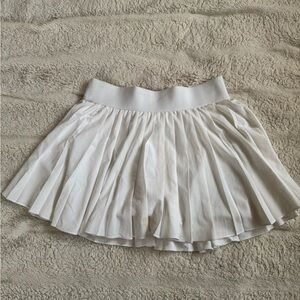 ARITIZA WHITE PLEATED TENNIS MINI SKORT SIZE XS